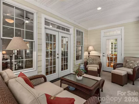 Exterior - 314 Summerset Dr, Clyde, NC 28721 photo 4 of 8