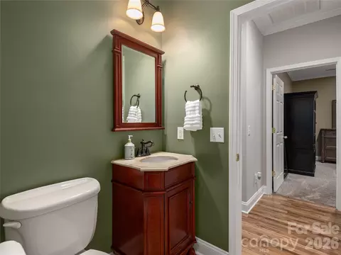Bath - 314 Summerset Dr, Clyde, NC 28721 photo 3 of 5