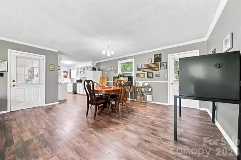 Dining - 2075 S Fork Dr, Morganton, NC 28655 photo 1 of 1