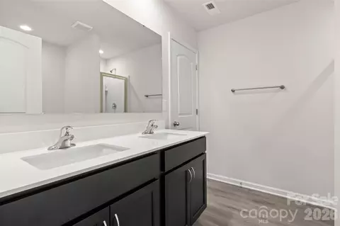 Entry Way - 1725 Evans Dr, Lancaster, SC 29720 photo 1 of 1