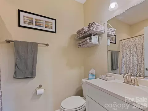 Bath - 404 Loop Rd, Clyde, NC 28721 photo 3 of 3