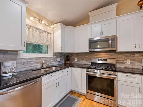 Kitchen - 404 Loop Rd, Clyde, NC 28721 photo 4 of 4