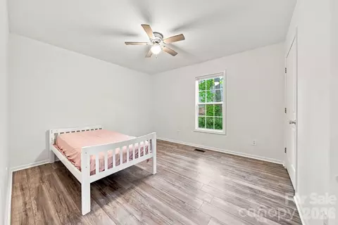 Bedroom - 220 5th Ne St NE, Conover, NC 28613 photo 5 of 5