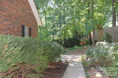 Exterior - 220 5th Ne St NE, Conover, NC 28613 photo 4 of 10