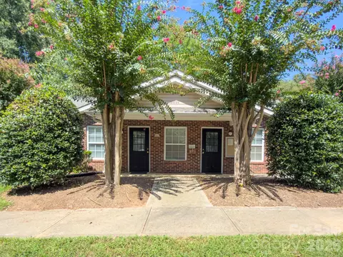Exterior - 21246 Hickory St, Cornelius, NC 28031 photo 5 of 6
