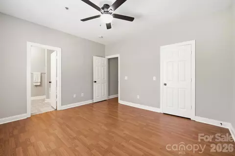 Bedroom - 21246 Hickory St, Cornelius, NC 28031 photo 2 of 3