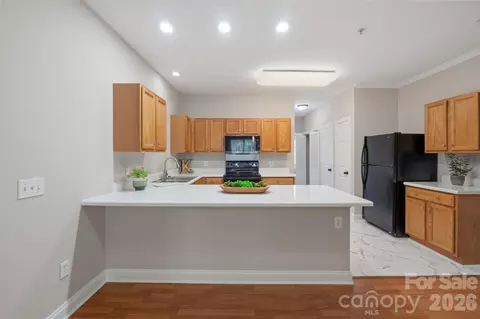 Kitchen - 21246 Hickory St, Cornelius, NC 28031 photo 1 of 3