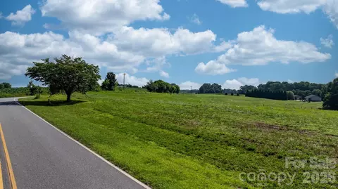 594 Rash Rd, Olin, NC 28660 photo 8