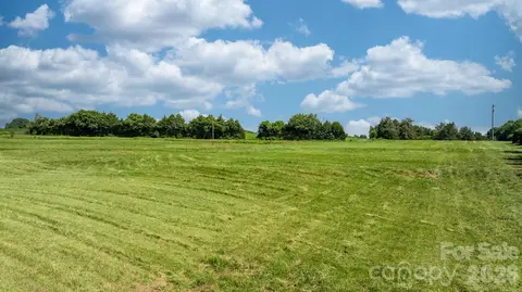 594 Rash Rd, Olin, NC 28660 photo 14