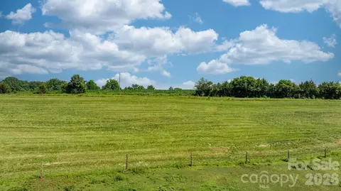 594 Rash Rd, Olin, NC 28660 photo 16