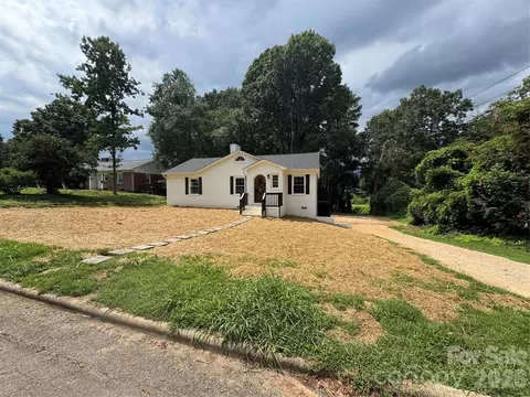 413 Elizabeth St, Gastonia, NC 28054