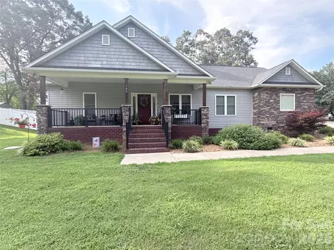 105 Big Lick Rd, Stanfield, NC 28163