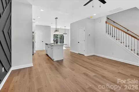 Entry Way - 2108 Moose Rd, Kannapolis, NC 28083 photo 2 of 6