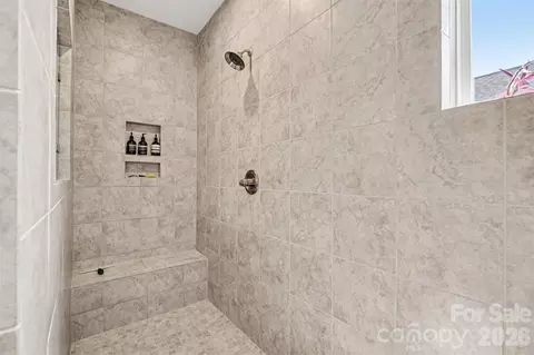 Bath - 3577 County Down Ave, Kannapolis, NC 28081 photo 2 of 3