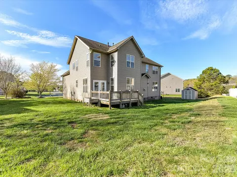 Exterior - 4120 Pumpkin Pl, Monroe, NC 28110 photo 8 of 8