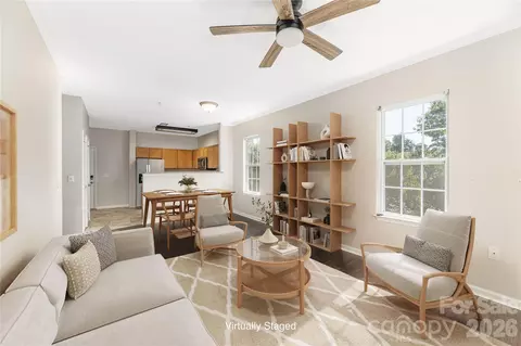 331 Appeldoorn Cir, Asheville, NC 28803