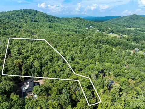 309 Flying Cloud Ln, Fairview, NC 28730 photo 2