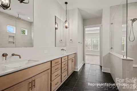 Bath - 20397 Queens St, Cornelius, NC 28031 photo 3 of 5