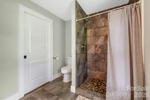 Bath - 2117 Old Clyde Rd, Clyde, NC 28721 photo 3 of 3