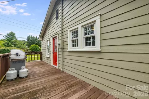 Exterior - 2117 Old Clyde Rd, Clyde, NC 28721 photo 6 of 17