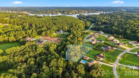 5280 Antler Creek 25 Dr #25, Granite Falls, NC 28630
