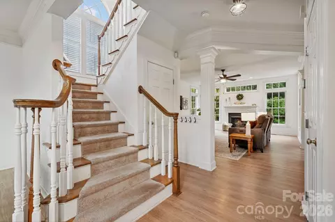 Entry Way - 152 Melbourne Dr, Fort Mill, SC 29708 photo 3 of 4