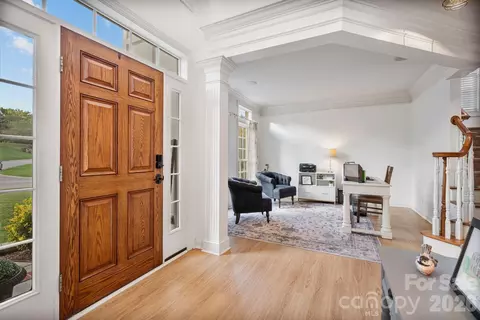 Entry Way - 152 Melbourne Dr, Fort Mill, SC 29708 photo 2 of 4