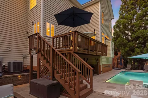 Exterior - 152 Melbourne Dr, Fort Mill, SC 29708 photo 9 of 9