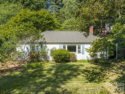 28 Arthur Rd, Asheville, NC 28806