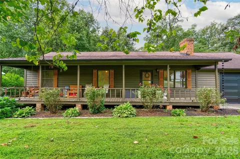 615 Ginger Dr, Kings Mountain, NC 28086