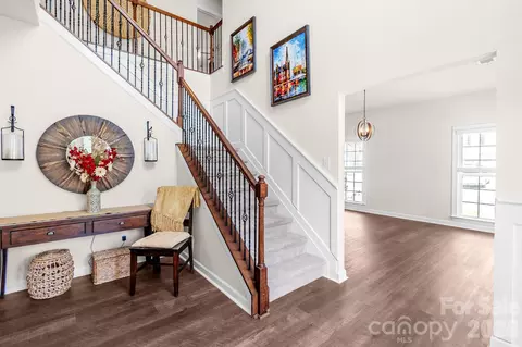 Entry Way - 2083 Topaz Plz, Davidson, NC 28036 photo 3 of 9