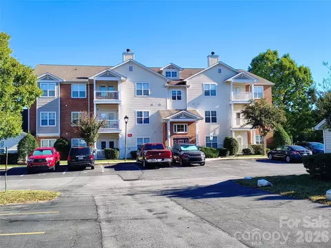 10518 Hill Point 10518 Ct #10518, Charlotte, NC 28262