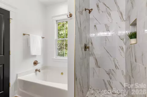 Bath - 361 Elis Way, Fort Mill, SC 29708 photo 6 of 6