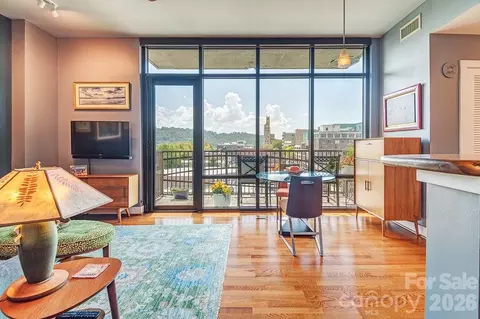 60 N Market 702 St #702, Asheville, NC 28801