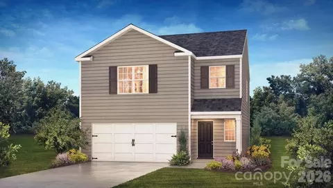 234 Lauren Ln, Hendersonville, NC 28792