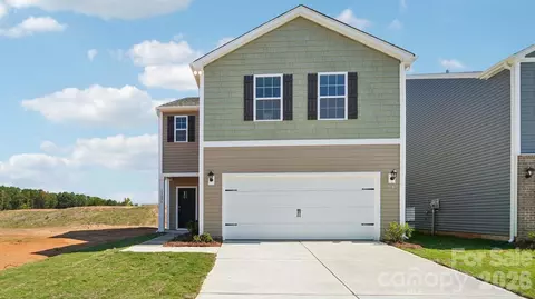 226 Lauren Ln, Hendersonville, NC 28792