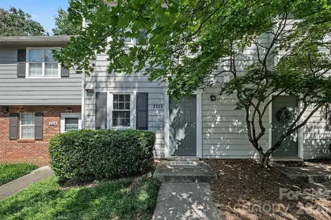 3322 Heathstead Pl, Charlotte, NC 28210