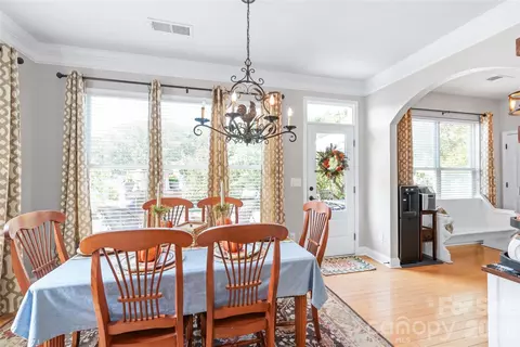Dining - 3327 Brackhill St, Davidson, NC 28036 photo 1 of 2