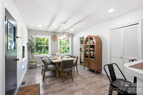Dining - 19213 Carter Cir, Cornelius, NC 28031 photo 1 of 3
