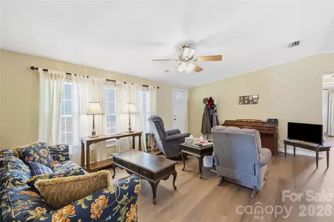 Living - 2185 E Ridge Rd, Salisbury, NC 28144 photo 2 of 3