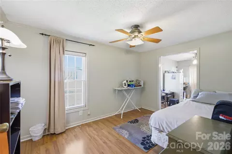 Bedroom - 2185 E Ridge Rd, Salisbury, NC 28144 photo 2 of 4