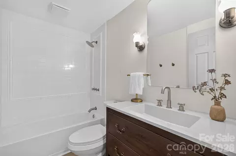Bath - 4130 Cascade St, Terrell, NC 28682 photo 2 of 3