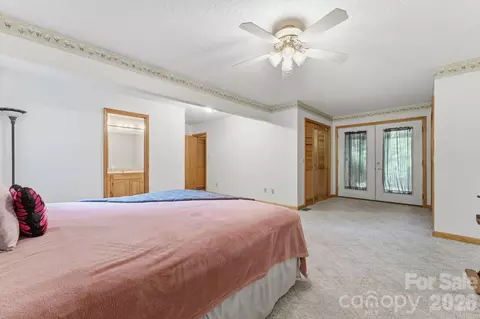 Bedroom - 38 Pee Wee Branch Br, Sylva, NC 28779 photo 2 of 7