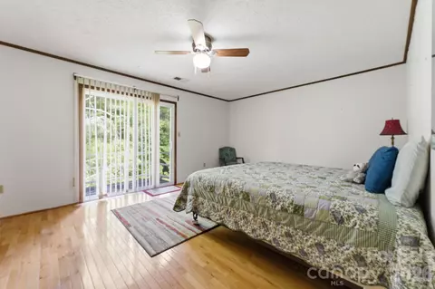 Bedroom - 38 Pee Wee Branch Br, Sylva, NC 28779 photo 4 of 7