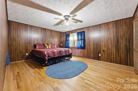 Bedroom - 38 Pee Wee Branch Br, Sylva, NC 28779 photo 7 of 7