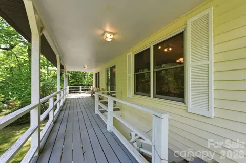 Exterior - 38 Pee Wee Branch Br, Sylva, NC 28779 photo 7 of 8