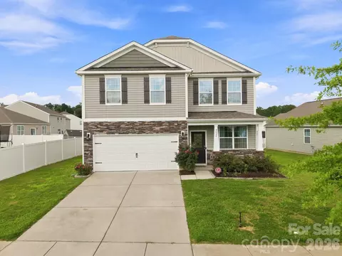 2424 Tallet Trce, Charlotte, NC 28216
