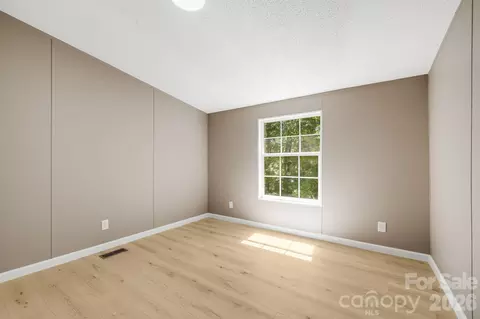 Bedroom - 81 Spring Mountain Rd, Fairview, NC 28730 photo 3 of 5