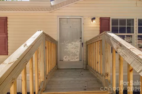 Exterior - 81 Spring Mountain Rd, Fairview, NC 28730 photo 3 of 5