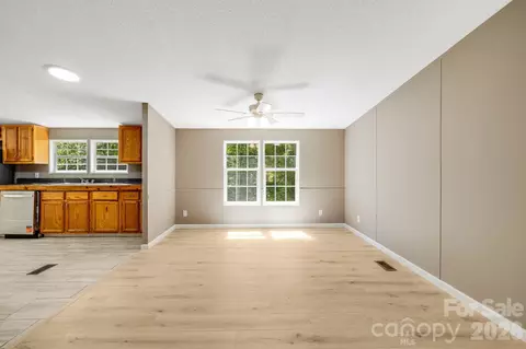 Living - 81 Spring Mountain Rd, Fairview, NC 28730 photo 4 of 7
